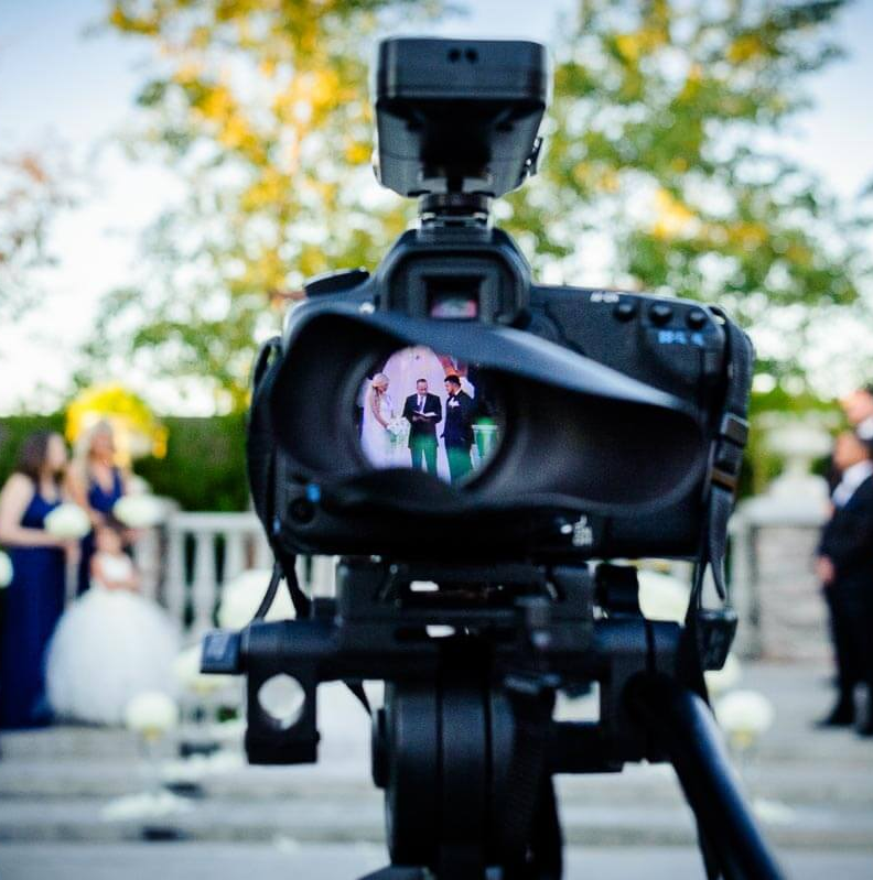 Почему не стоит отказываться от профессиональной свадебной видеосъемки 